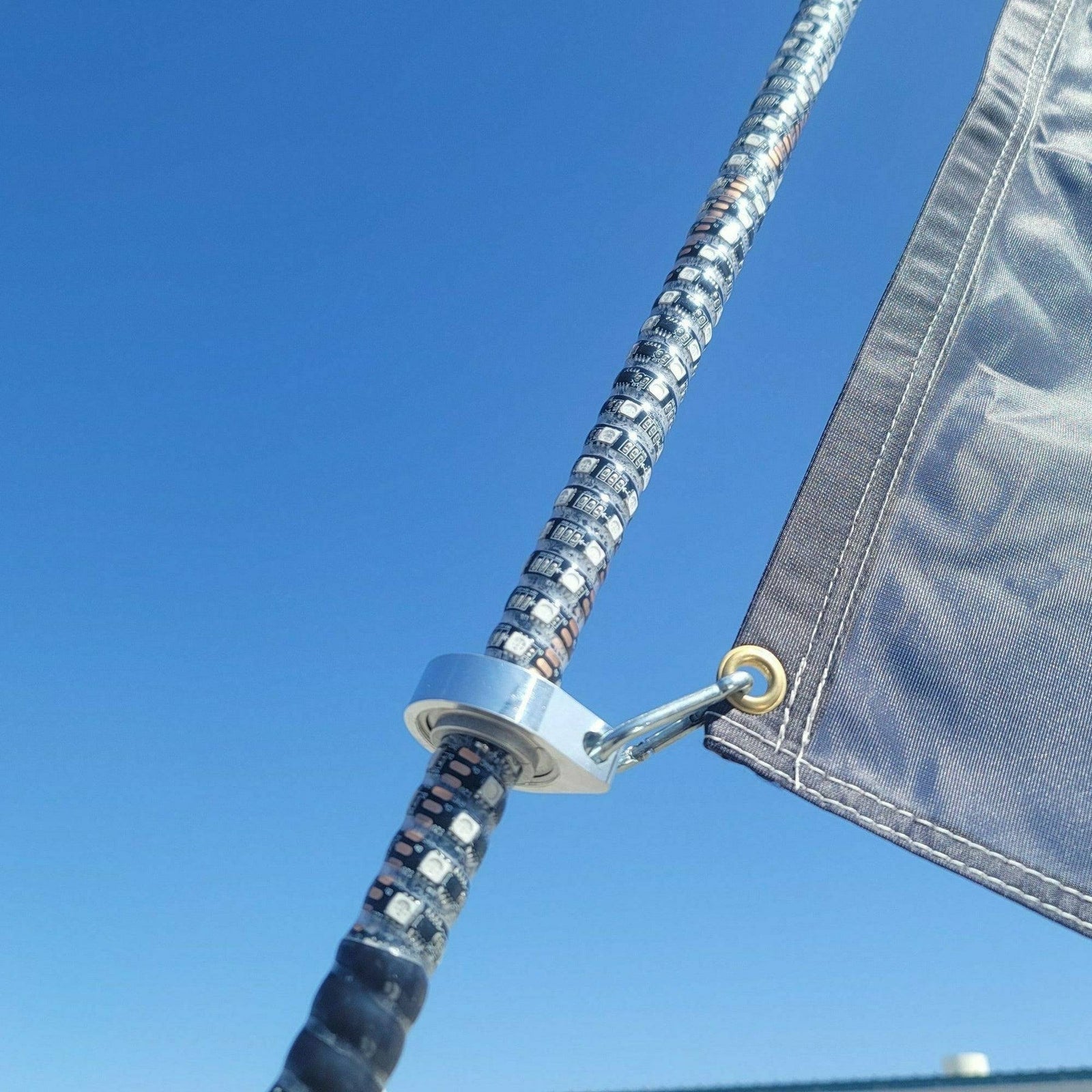 SWIVEL FLAG CLIP FOR BLUETOOTH/REMOTE/HYPER WHIPS-Whip Flags-5150 Whips-4FT-Black Market UTV