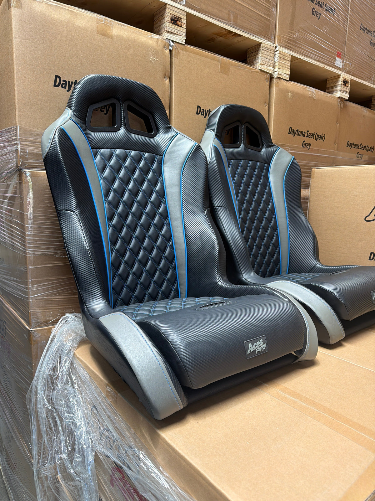 (Blue) Daytona Suspension Seats - Pair