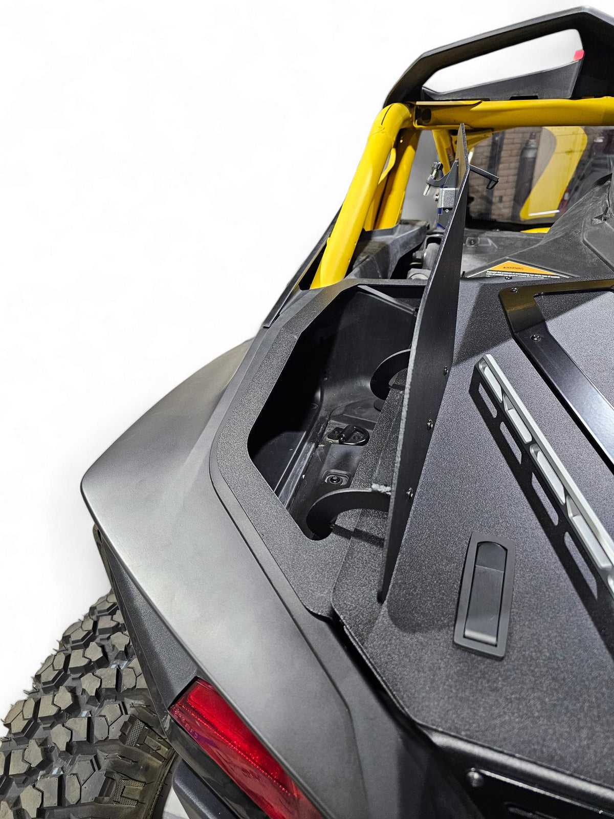 2024 + Can-am Maverick R Volt Baja Box-Storage-Elektric Offroad Design-Black Market UTV