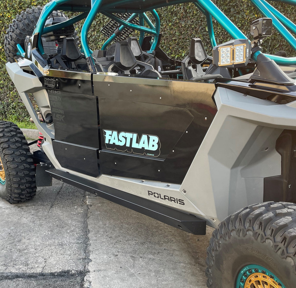 Polaris RZR Pro R / Turbo R / Pro XP 4-Seat Rock Slider Steps-FastLab UTV-Texture Black-Black Market UTV