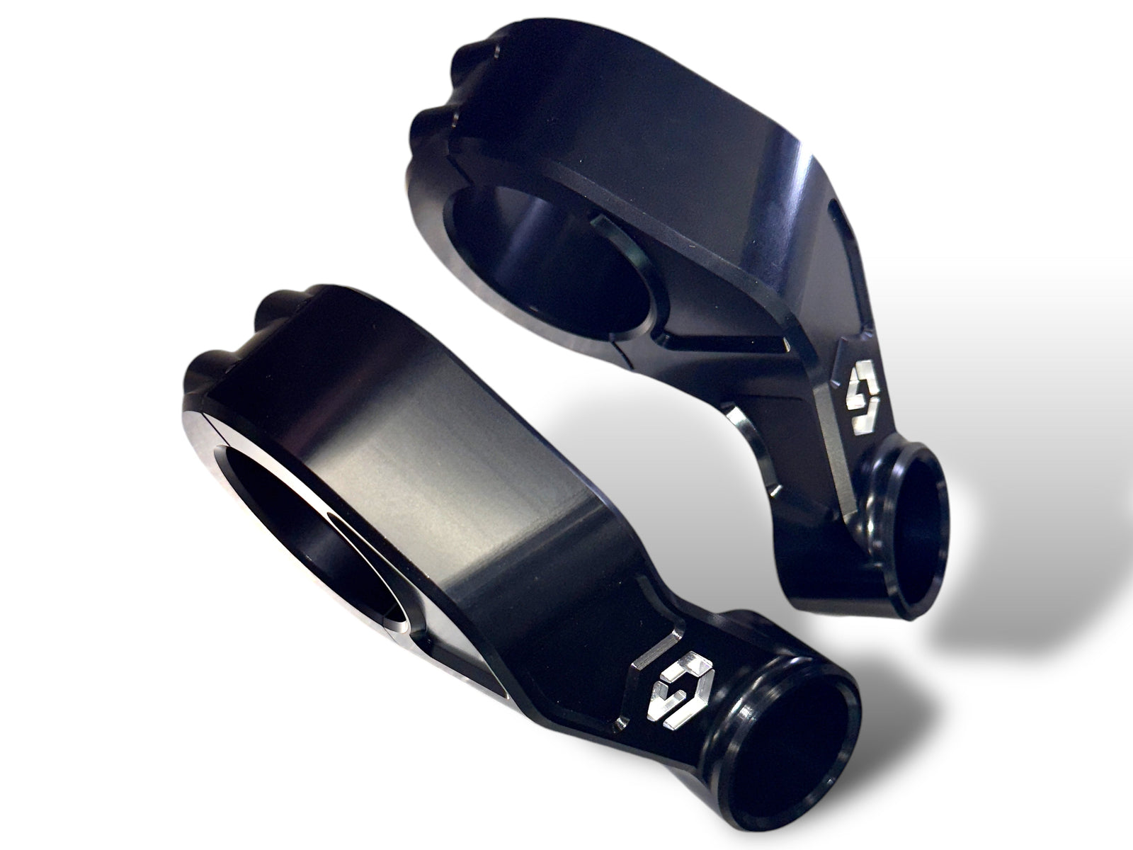 CAN AM MAVERICK R REAR BUMPER/TIRE CARRIER BILLET CLAMP-BUMPER-Geiser Performance-Black Market UTV