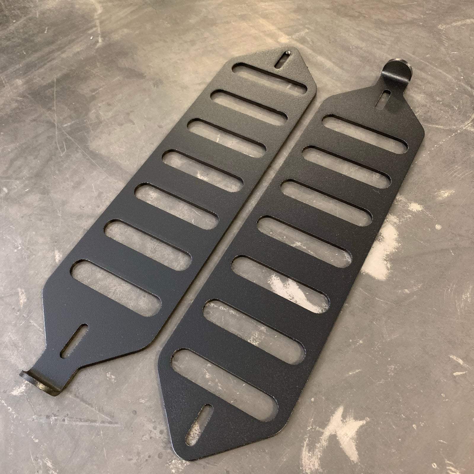 Vent Slider Set Can-Am X3 1.0-Windshield-Bent Metal Off-Road-Can-Am Red-Black Market UTV