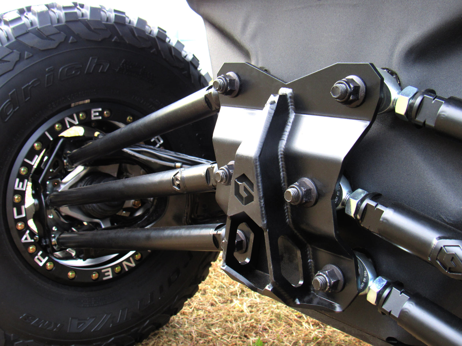 CAN AM X3 RADIUS RODS-Geiser Performance-Raw-Black Market UTV